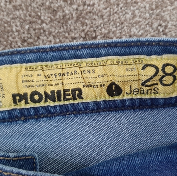 Mens size 28 - Picture 3 of 5
